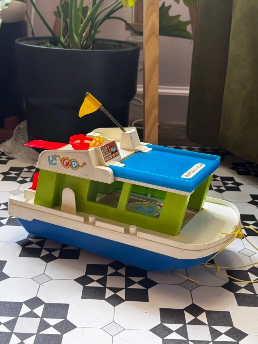 Fisher Price Toy Adventure Series Play Family Houseboat 985, Vintage Circa 1970s